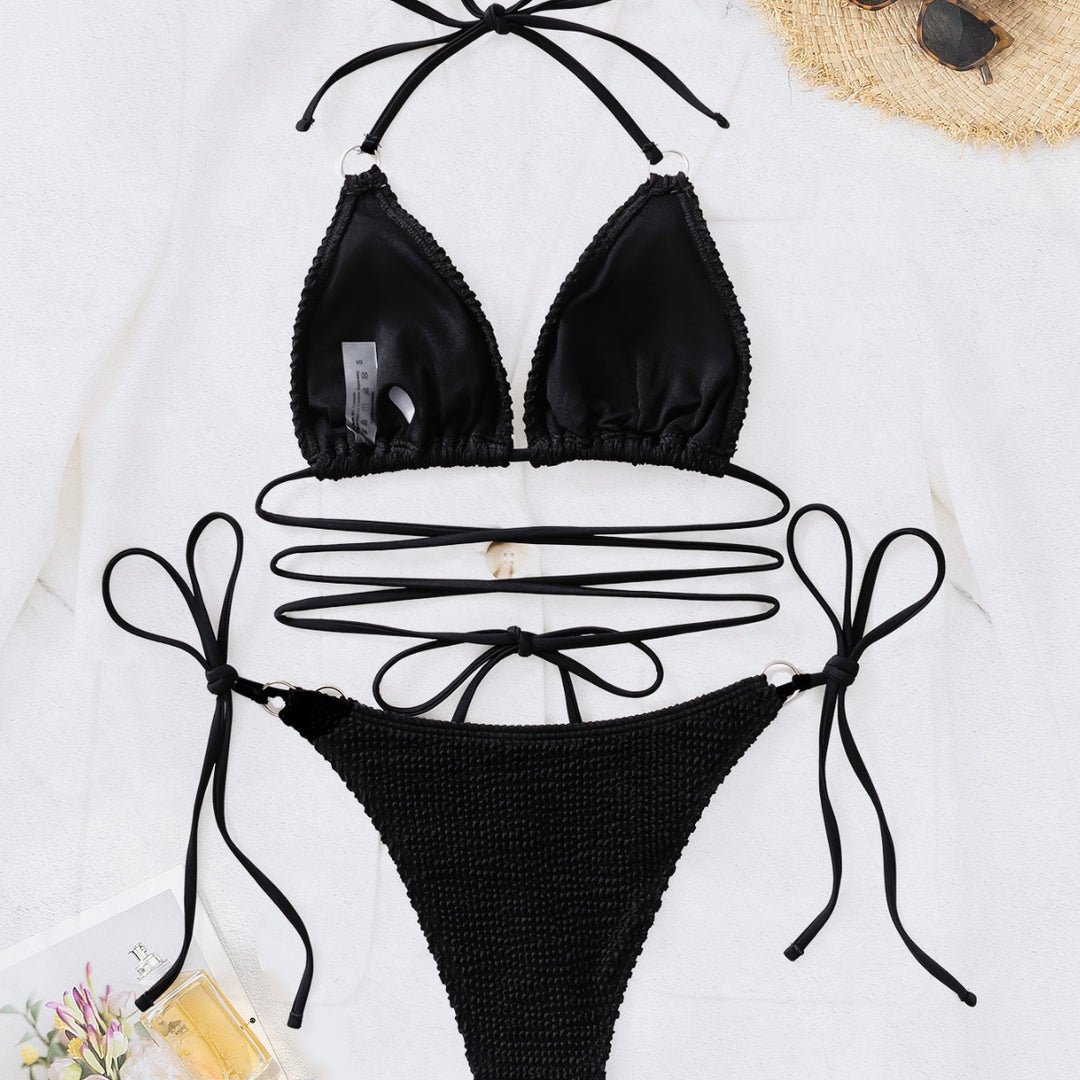 Damen Triangel-Bikini mit trendy Wickel-Design und einzigartigem Strickmuster Echo Archiv