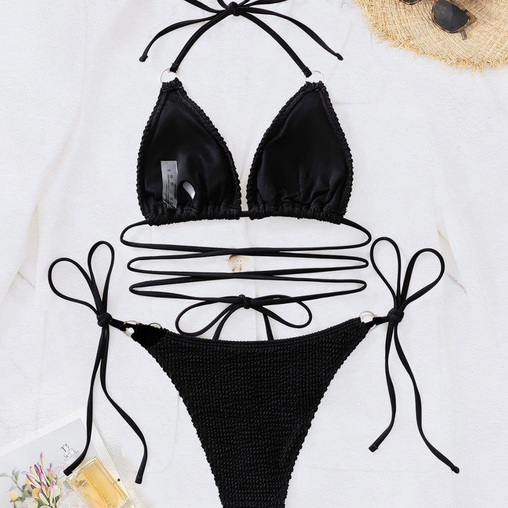 Damen Triangel-Bikini mit trendy Wickel-Design und einzigartigem Strickmuster Echo Archiv