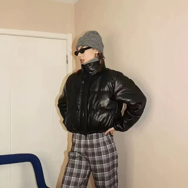 Damen Kurze wattierte Blousonjacke im Boxy-Look mit Stehkragen und elastischem Saum Echoarchiv