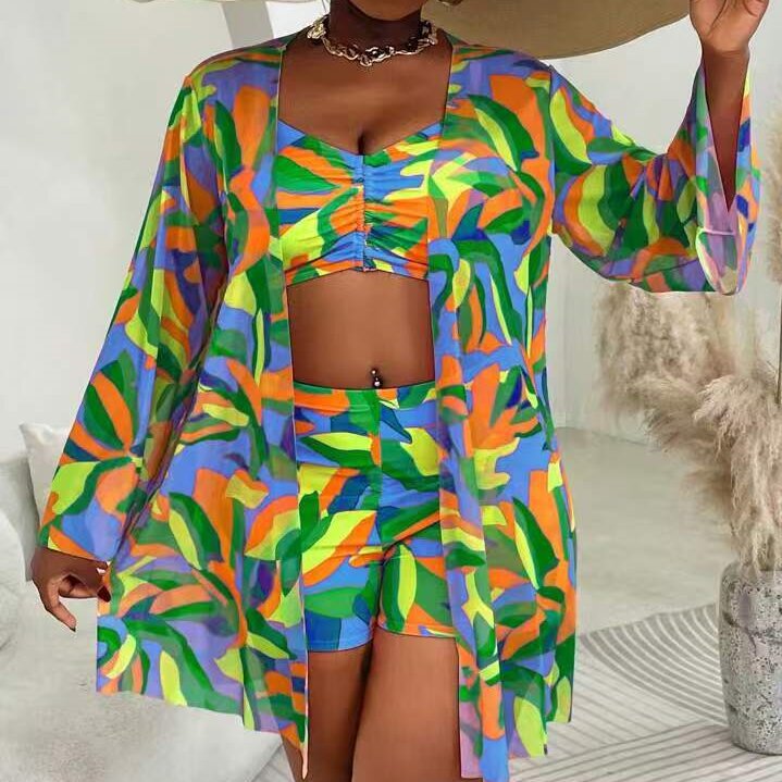Damen Badeset mit transparentem Kimono und lässigem Oberteil Echo Archiv