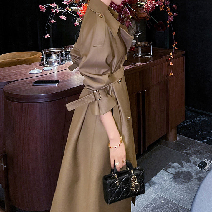 Damen Eleganter Trenchcoat mit modernem Design Echoarchiv