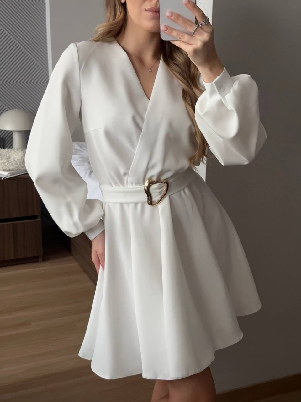 Damen Wickelkleid mit tailliertem Herzgürtel und voluminösem Swing-Rock Echoarchiv