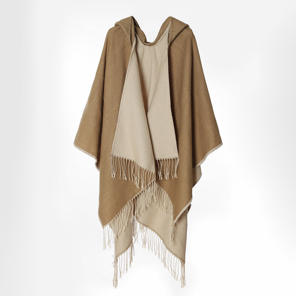 Damen Kapuzencape aus Wollmix mit Wendefunktion und Fransensaum – Montévia