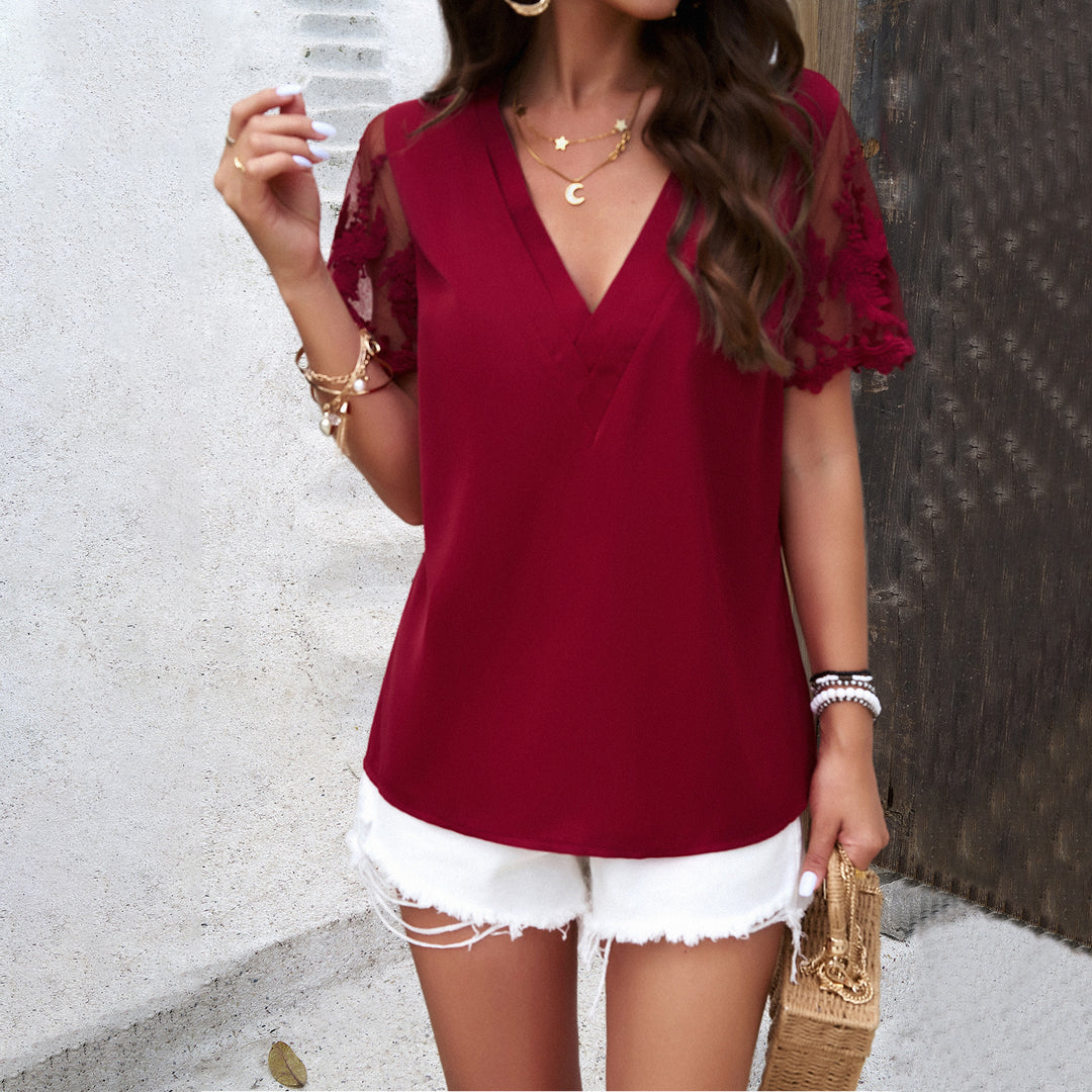 Damen Bluse mit eleganten Spitzenärmel und V-Ausschnitt Echo Archiv