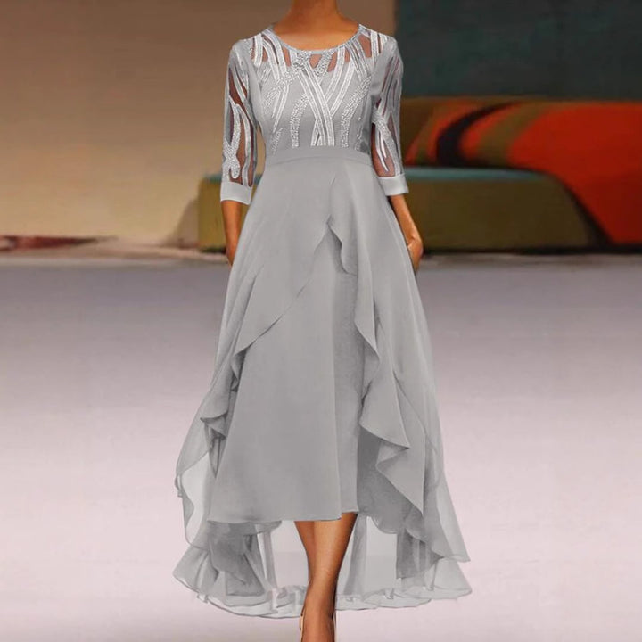 Damen nan edles Chiffon-Abendkleid mit besticktem Tülloberteil, Dreiviertelärmeln und asymmetrischem Stufen-Saum Echo Archiv