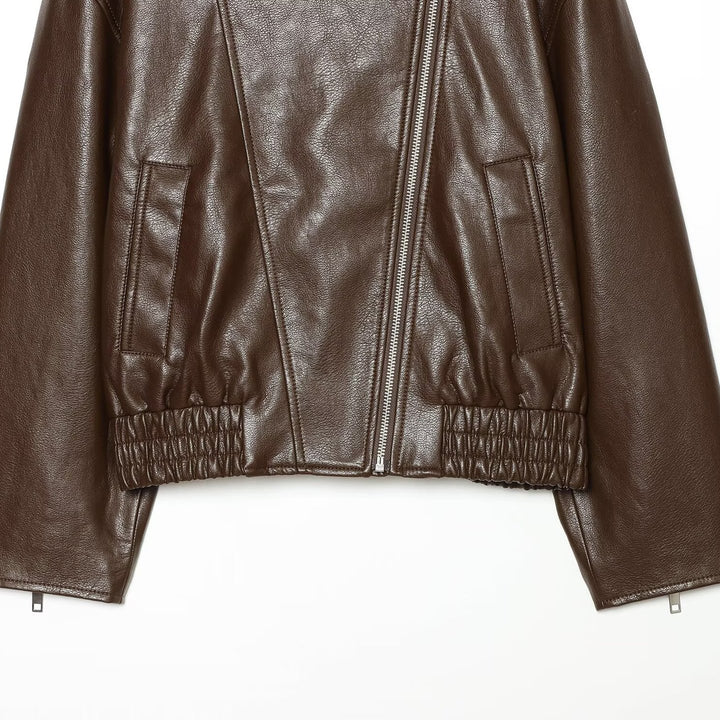 Damen taillierte Lederoptik-Bikerjacke mit hohem Funnelkragen Echoarchiv