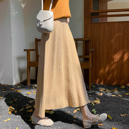 Damen Eleganter Strickrock mit strukturiertem Zopfmuster Echo Archiv