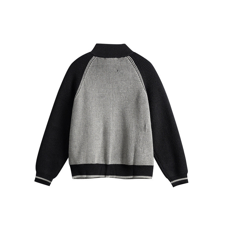 Unisex Gestrickte Zip‑Strickjacke im Raglan‑Schnitt mit hohem Stehkragen und Rippstruktur Echoarchiv