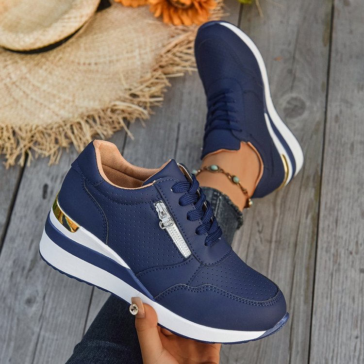 Damen Keil-Sneaker mit seitlichem Reißverschluss, perforiertem Obermaterial und ergonomischem Plateau-Fußbett Echo Archiv