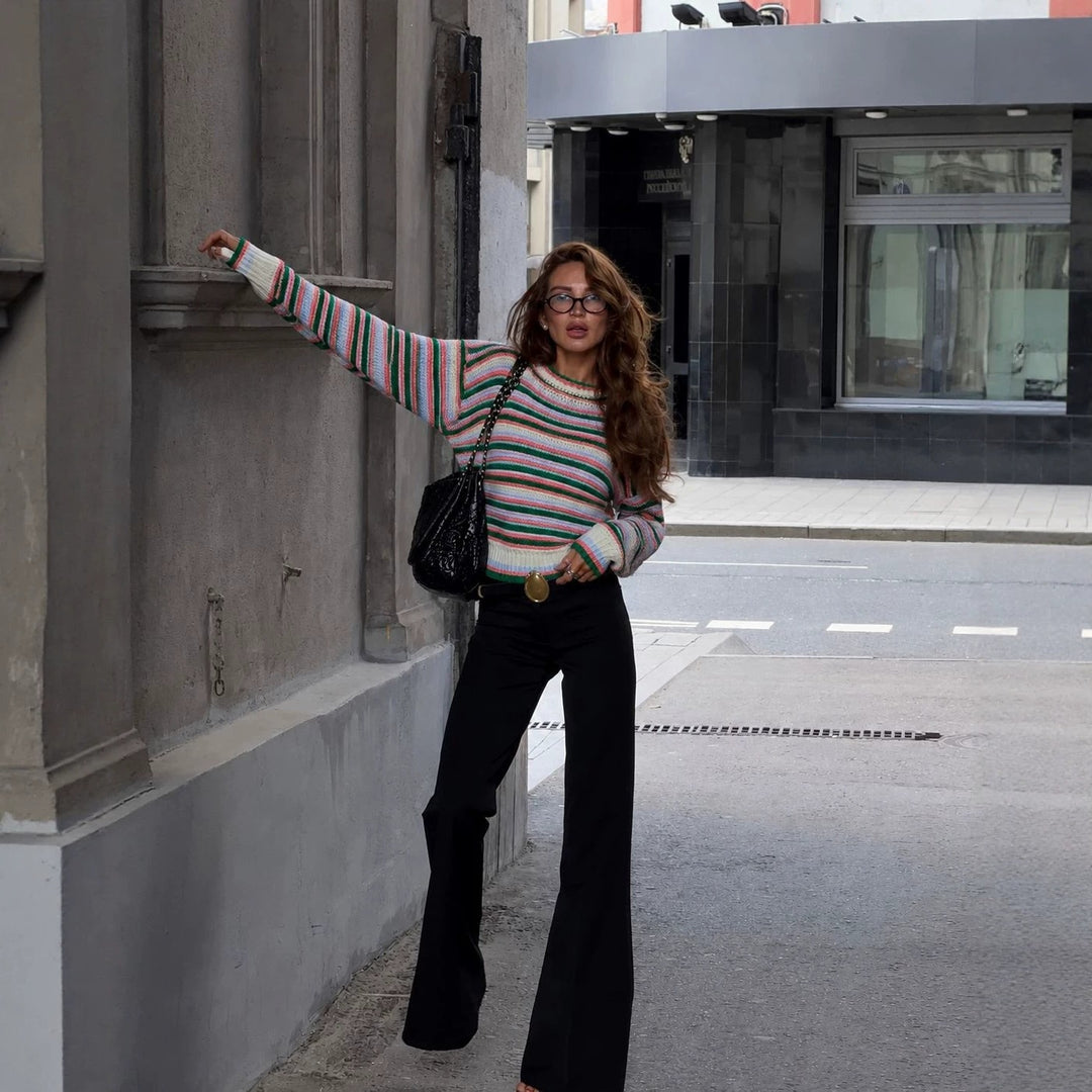 Damen gestreifter Feinstrickpullover mit weitem Oversize-Schnitt und feinem Rundhalsausschnitt – Mavelle