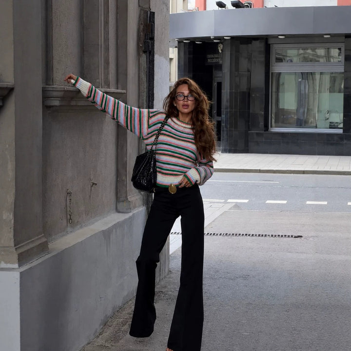 Damen gestreifter Feinstrickpullover mit weitem Oversize-Schnitt und feinem Rundhalsausschnitt – Mavelle