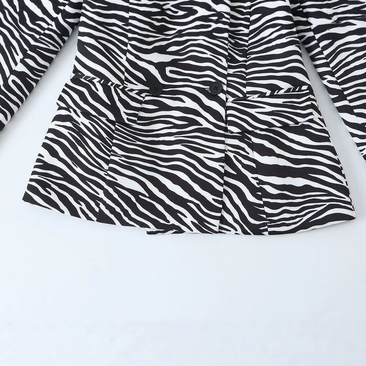 Damen Zebra-Print Blazer im Tailoring-Look mit Doppelreiher und figurbetonter Taille Echo Archiv