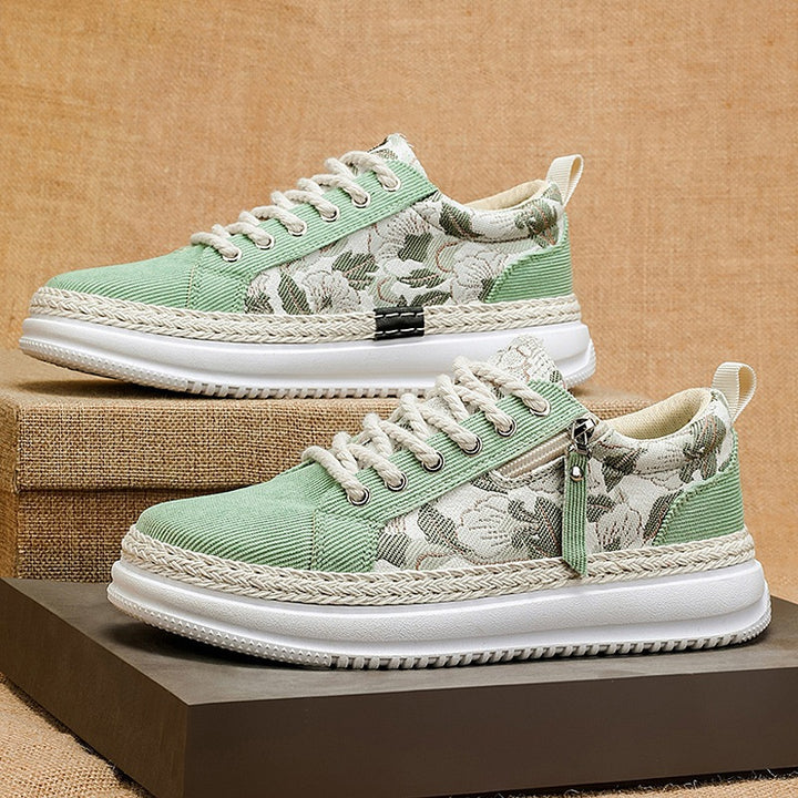 Damen gestickte Espadrille-Plateau-Sneaker mit floralem Jacquard, geflochtener Kordelsohle und gepolstertem Innenfutter Echo Archiv
