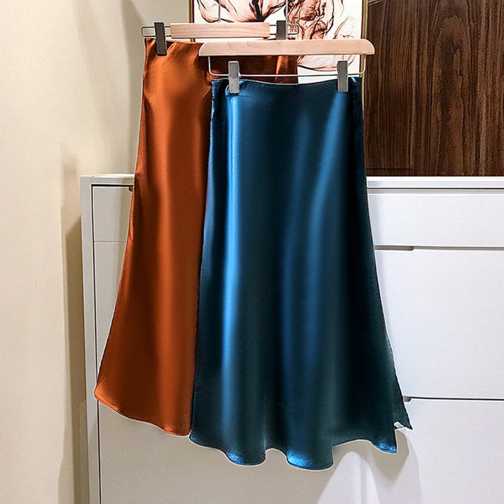 Damen Eleganter Satinrock mit asymmetrischem Schlitz Echoarchiv