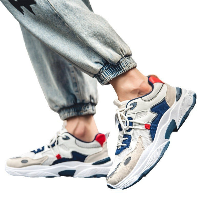 Damen Sportliche Sneaker im modernen Design von Echo Archiv