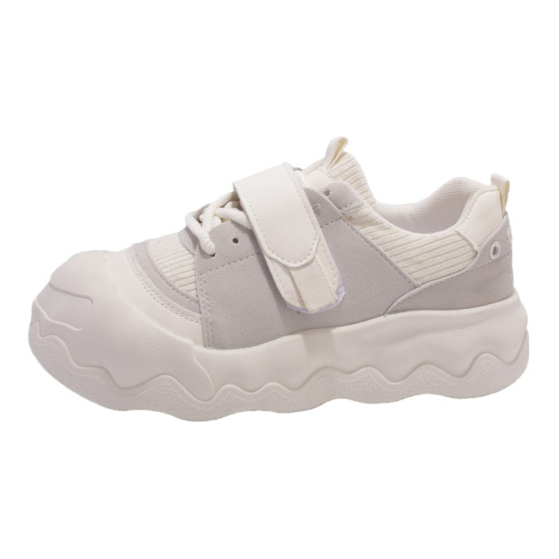 Damen Sneaker mit praktischen Klettverschlüssen und dämpfender Sohle Echo Archiv