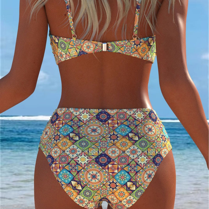 Damen Bikini-Set mit elegantem Balconette-Oberteil und hoch geschnittenen Badeshorts Echo Archiv