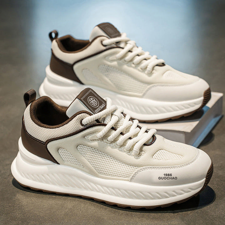 Damen Sportliche Sneakers mit atmungsaktiver Mesh-Oberfläche und stabiler Profilsohle Echo Archiv