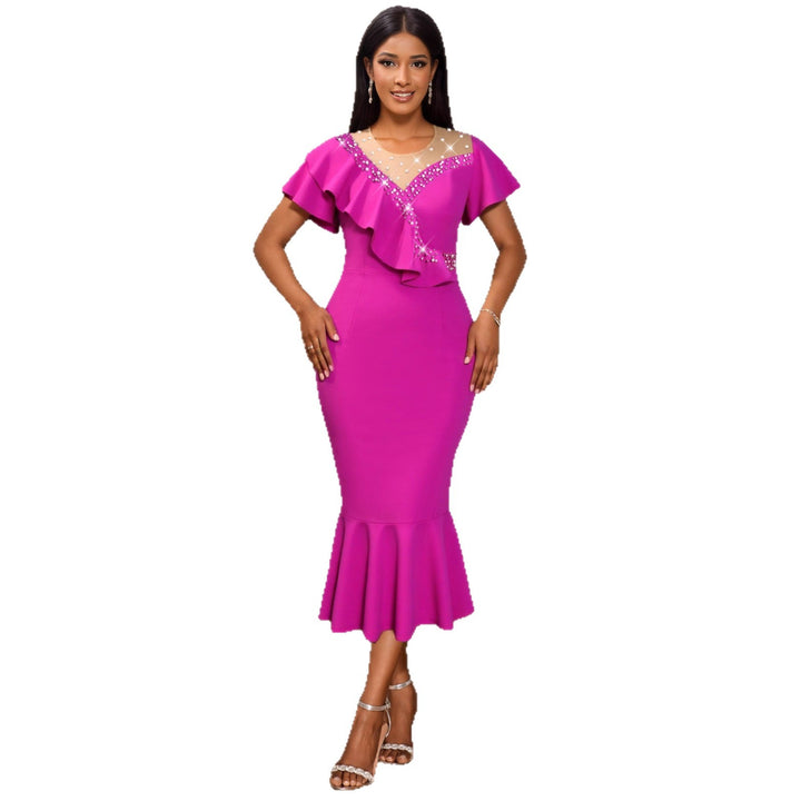 Damen figurbetontes Abendkleid mit asymmetrischem Rüschendetail und elegantem Wasserfallausschnitt Echo Archiv