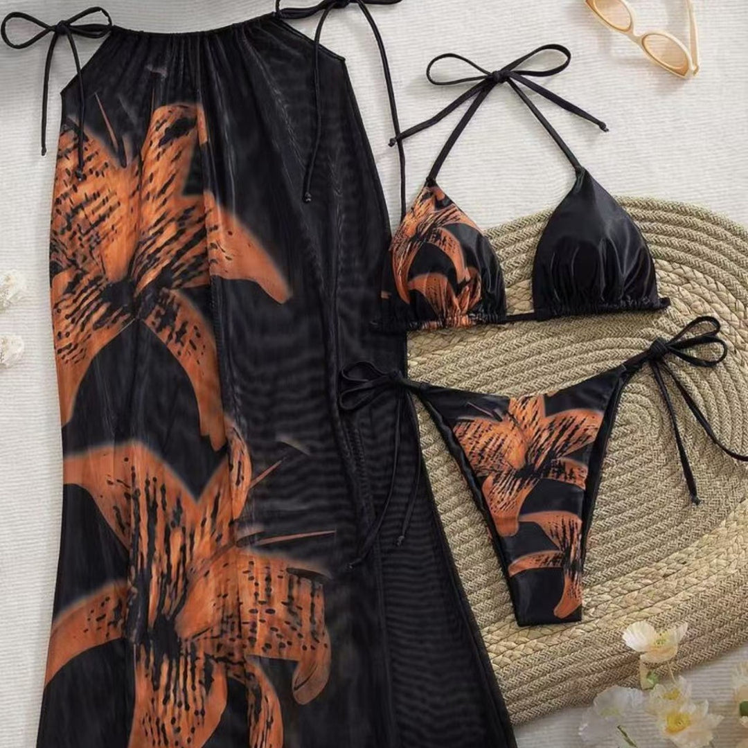 Damen Bikiniset mit elegantem Wickelrock und floralem Design Echo Archiv
