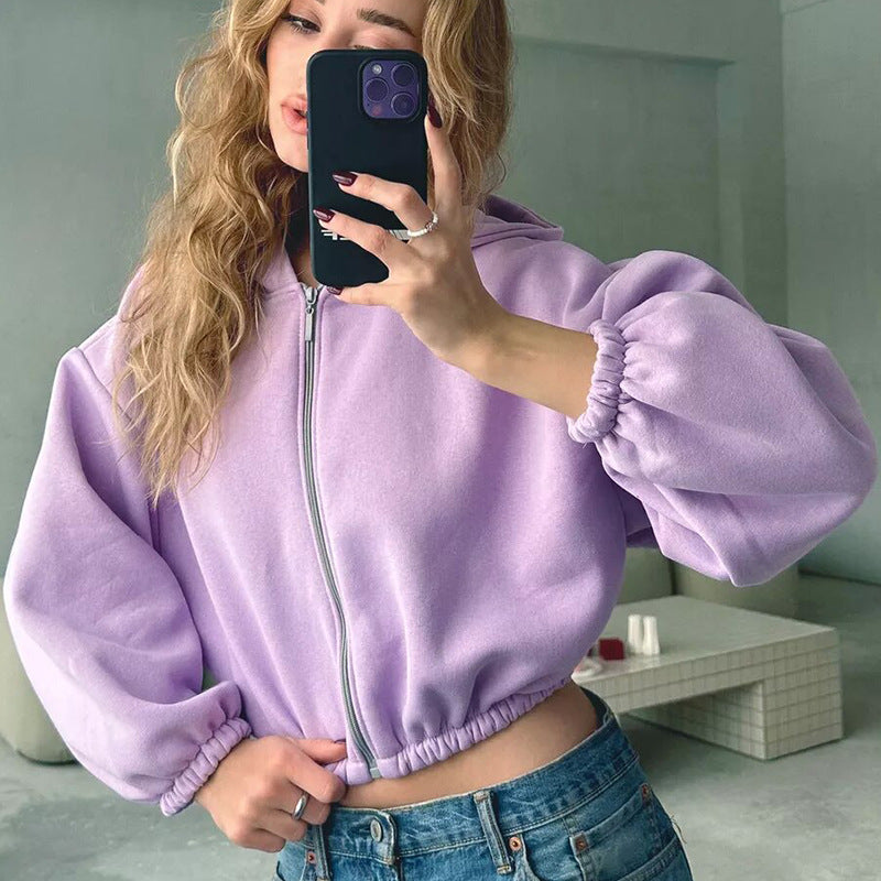 Damen kurzes Oversize-Kapuzen-Sweatshirt mit Reißverschluss, Ballonärmeln und elastischem Saum – Auréline