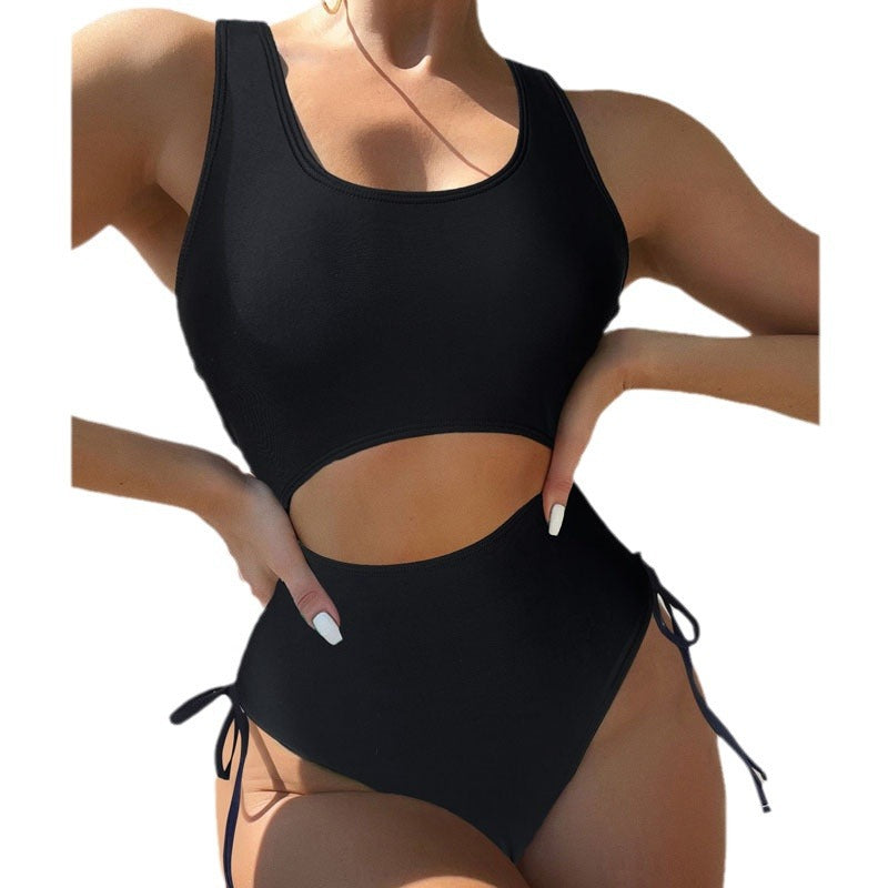 Damen Einteiler Badeanzug mit seitlichen Cut-Out-Details Echo Archiv