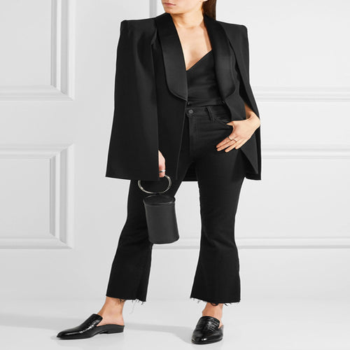 Damen Taillierter Abend-Capeblazer mit Satin-Schalkragen und Cape-Ärmeln Echoarchiv
