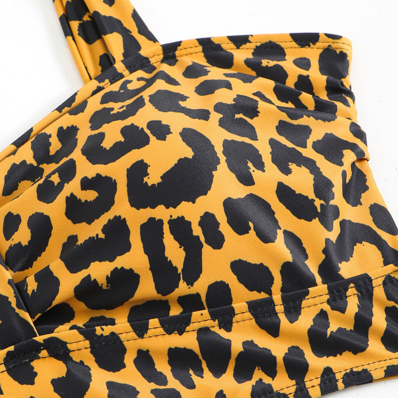 Damen Triangel-Bikini mit modischem Leopardenmuster und durchdachten Trägerdetails Echo Archiv