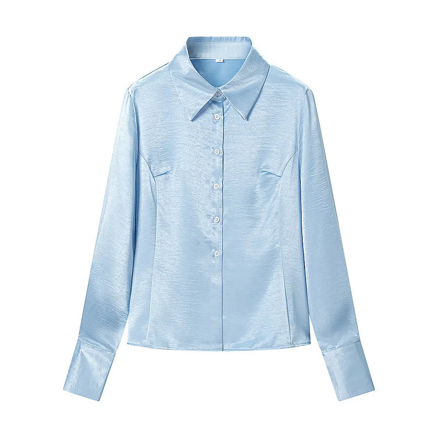 Damen glänzende Satinbluse mit Hemdkragen und taillierten Abnähern – Élovi
