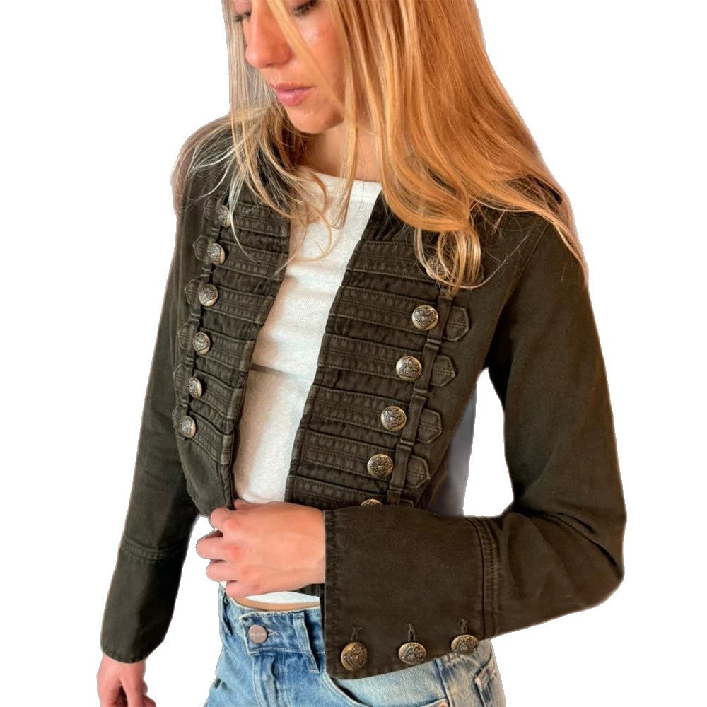 Damen Militärisch inspirierte taillierte Kurzjacke mit Zierfalten und Metallknöpfen Echoarchiv