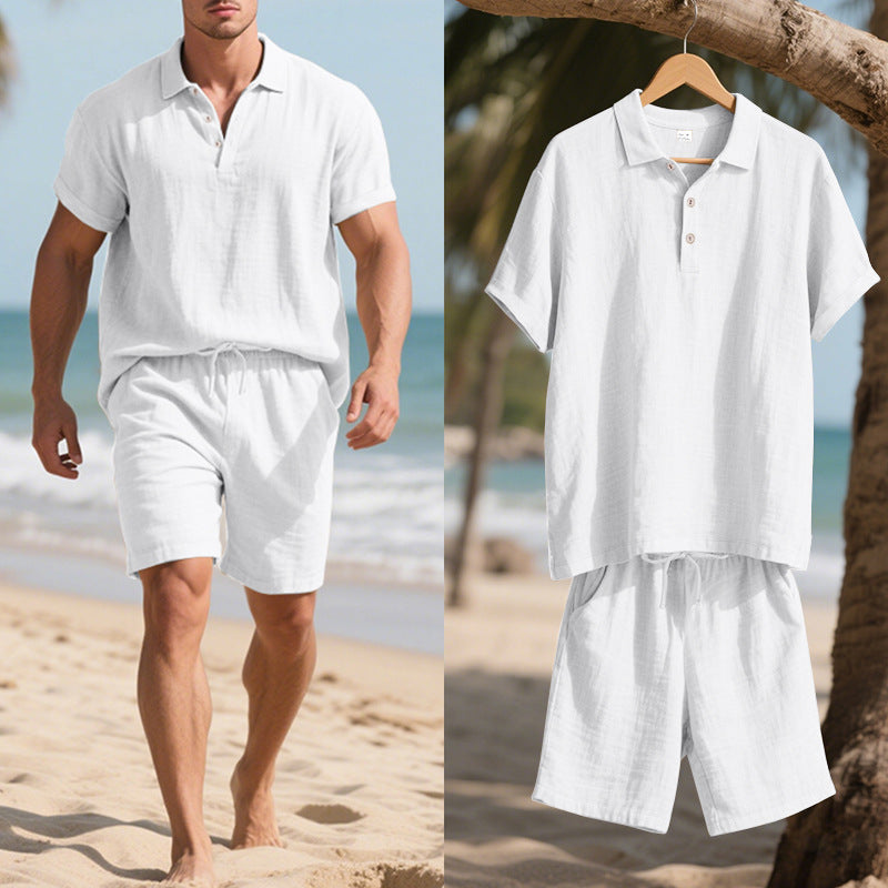 Herren lässiges Sommeroutfit mit Kurzarm-Polo und Shorts Echoarchiv