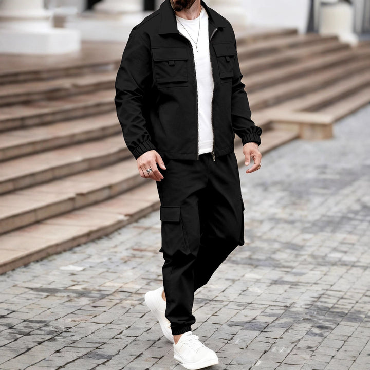 Herren lässiger Cargo-Anzug mit funktionalen Taschen und elastischen Bündchen Echoarchiv