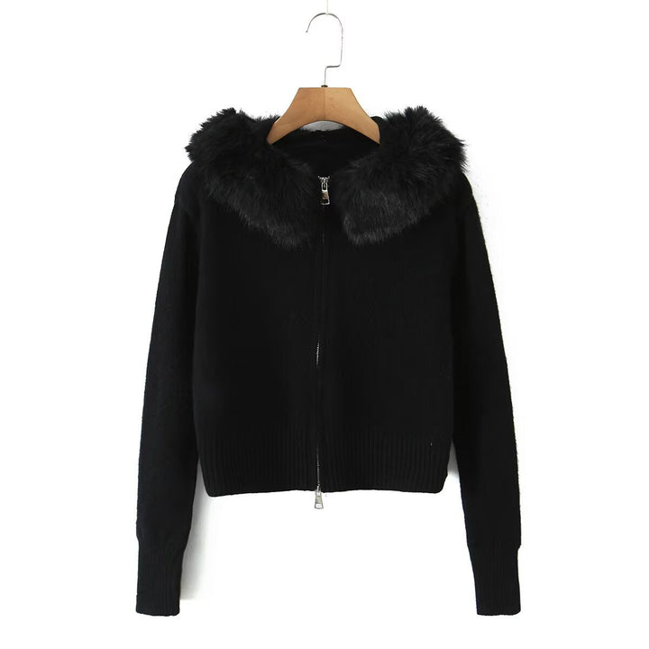 Damen Kurze Strickjacke mit Reißverschluss und abnehmbarem Kunstpelzkragen Echo Archiv
