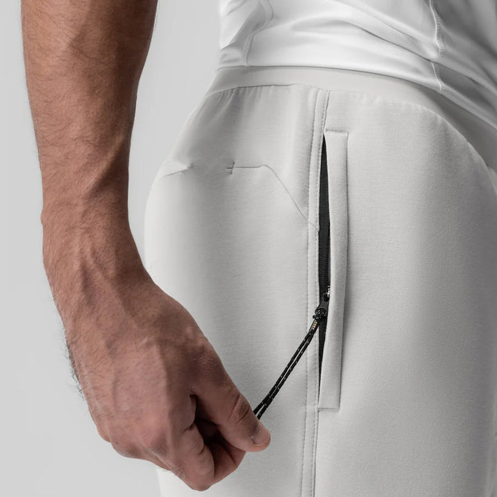Herren Sportliche Jogginghose mit modernem Schnitt und praktischen Taschen Echoarchiv