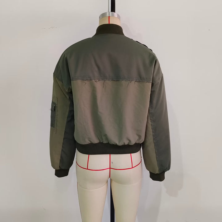 Damen Kurze Oversize-Bomberjacke mit Utility-Taschen und Rippbündchen Echo Archiv