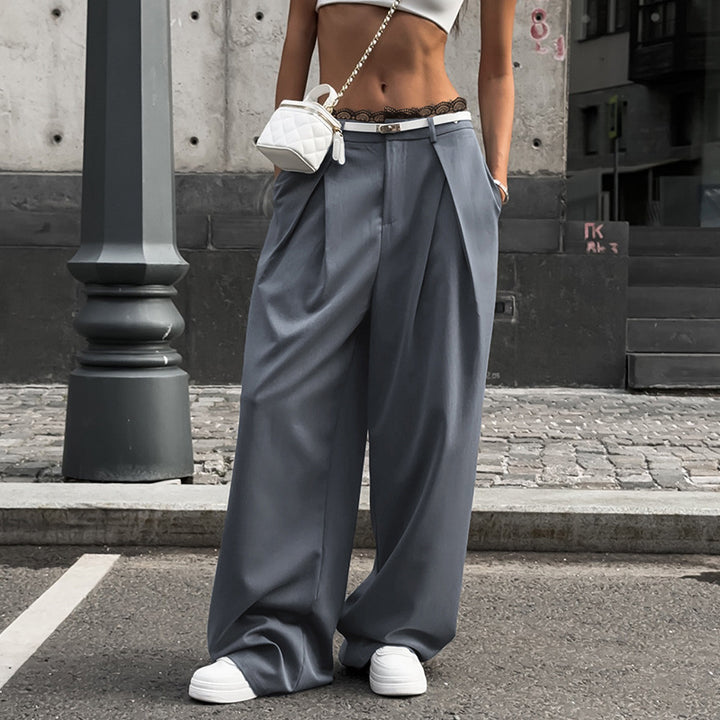 Damen nan hochtaillierte weite Bundfaltenhose mit Cargo‑Details, Gürtelschlaufen und geradem Beinschnitt Echo Archiv