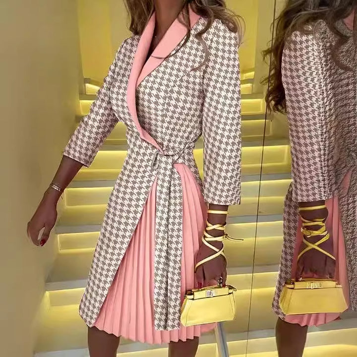 Damen nan Midikleid mit Wickeloptik, plissiertem Rock und tailliertem Gürtel Echo Archiv