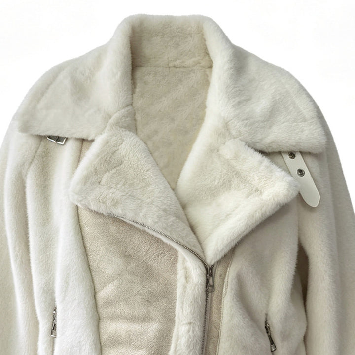 Damen Elegante und bequeme Kunstpelzjacke Echo Archiv