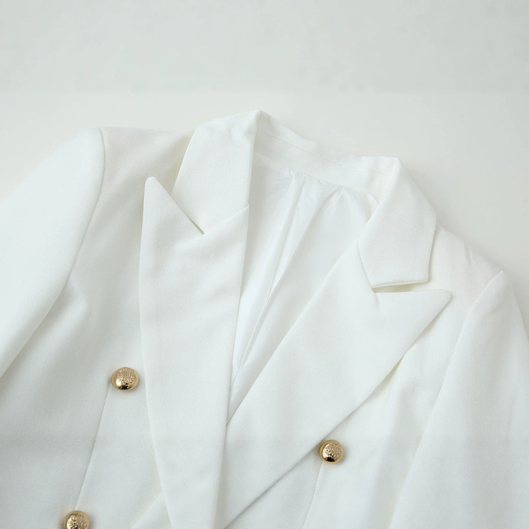 Damen Doppelreihiger Longline-Blazer mit Schalkragen und goldenen Zierknöpfen Echoarchiv
