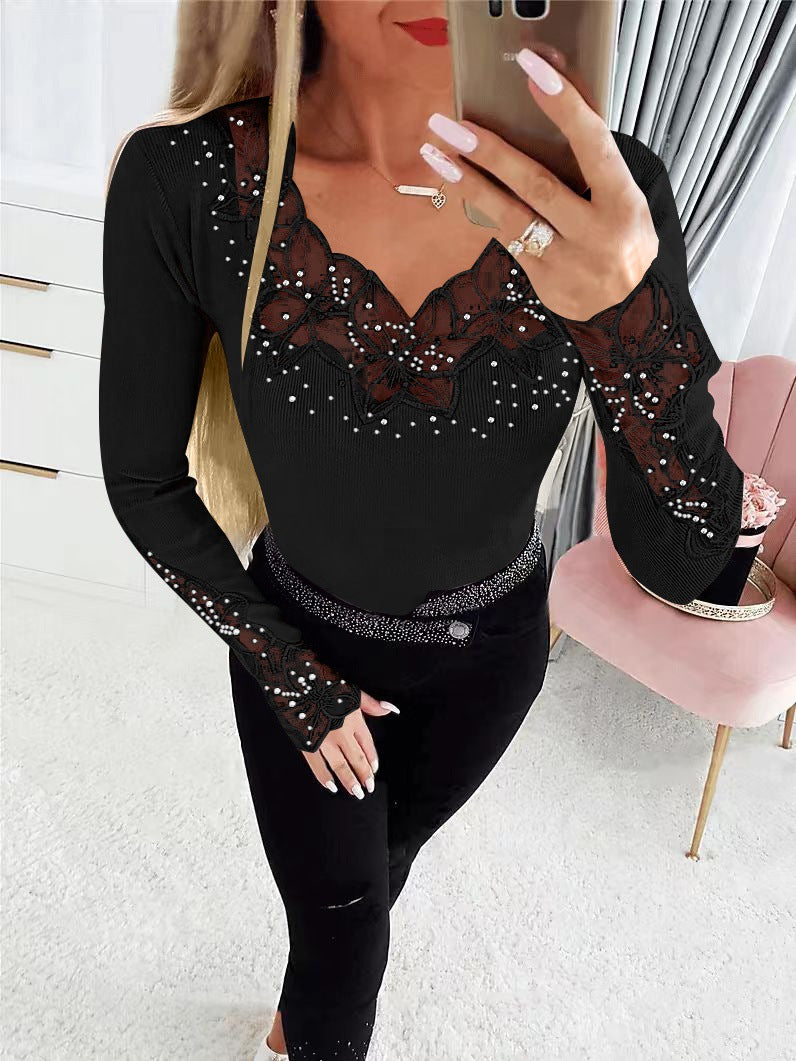 Damen nan figurbetonte Feinstrickbluse mit V-Ausschnitt und floraler Spitzenapplikation Echo Archiv