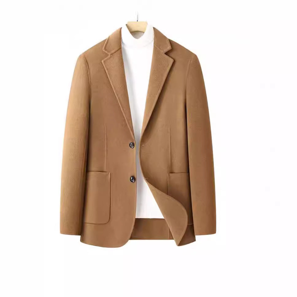 Herren Fischgrät-Wollblazer mit Reverskragen und aufgesetzten Taschen Echoarchiv