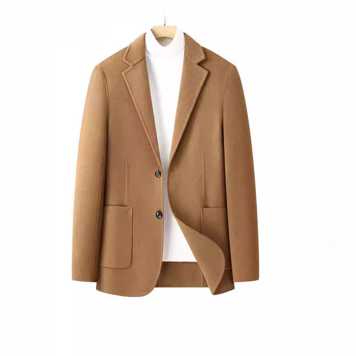 Herren Fischgrät-Wollblazer mit Reverskragen und aufgesetzten Taschen Echoarchiv