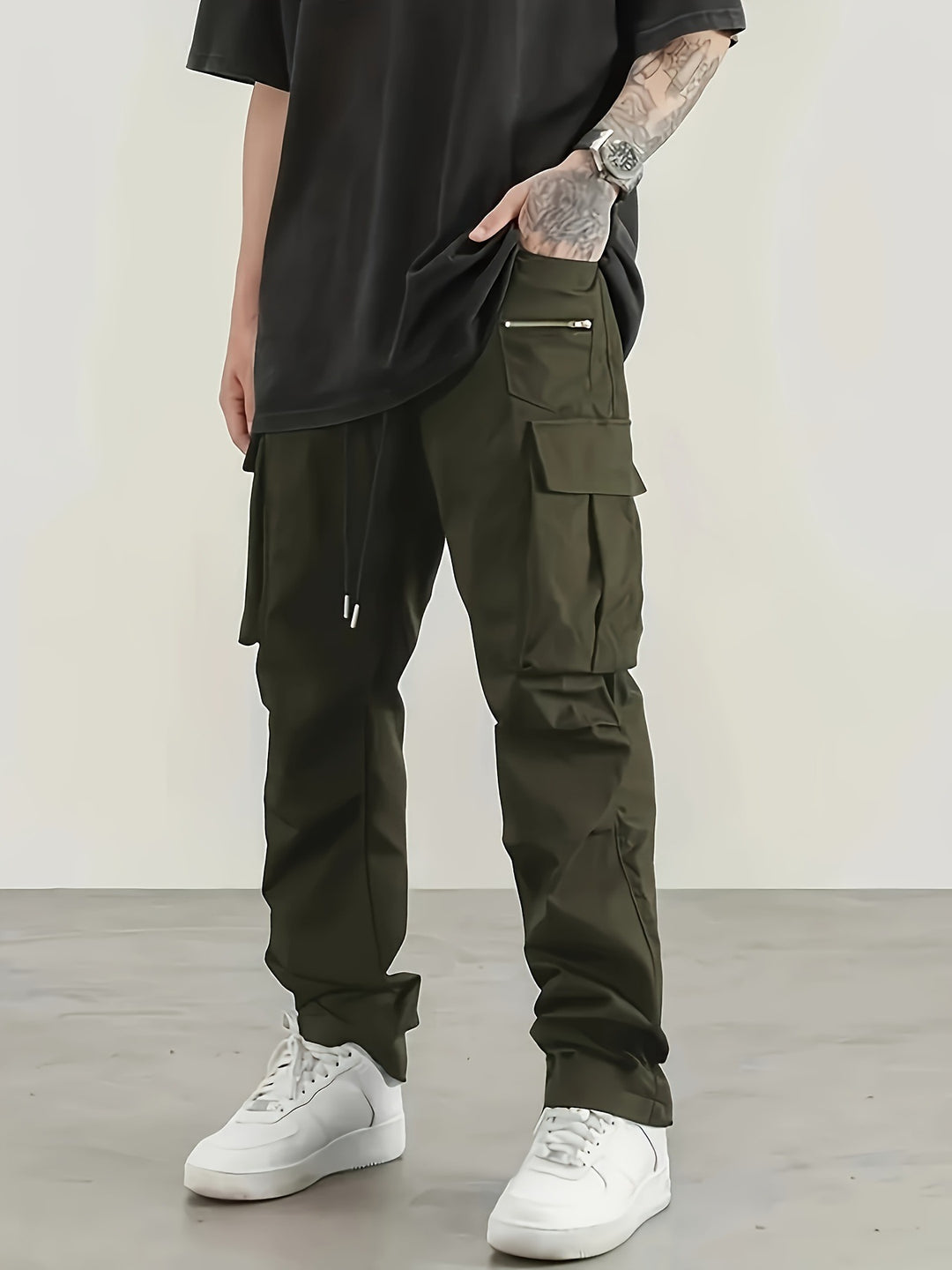 Herren utilitaristische Cargohose mit Reißverschluss‑Tasche, Klappen & Kordelbund Echo Archiv