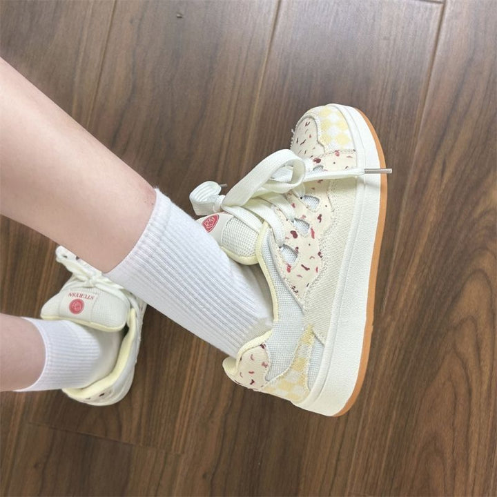 Damen Sportliche Sneakers mit verspieltem Design und bequemem Kunststoff-Obermaterial Echo Archiv