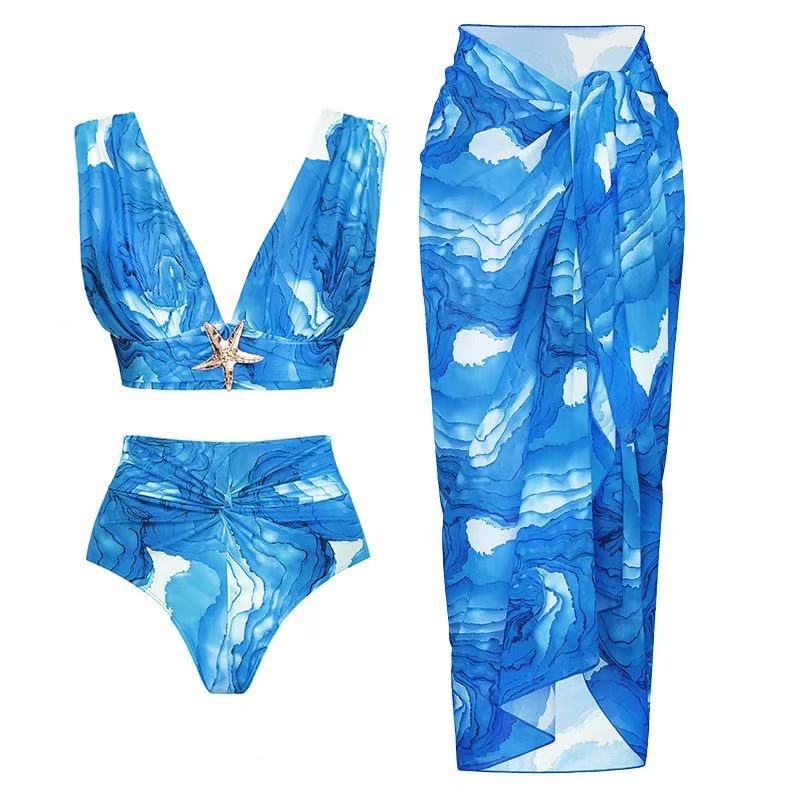 Damen Bikini-Set mit elegantem Wickelrock und raffiniertem Bustier Echo Archiv