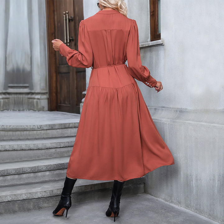 Damen Elegantes Maxikleid mit Knopfleiste und Schlitz Echo Archiv