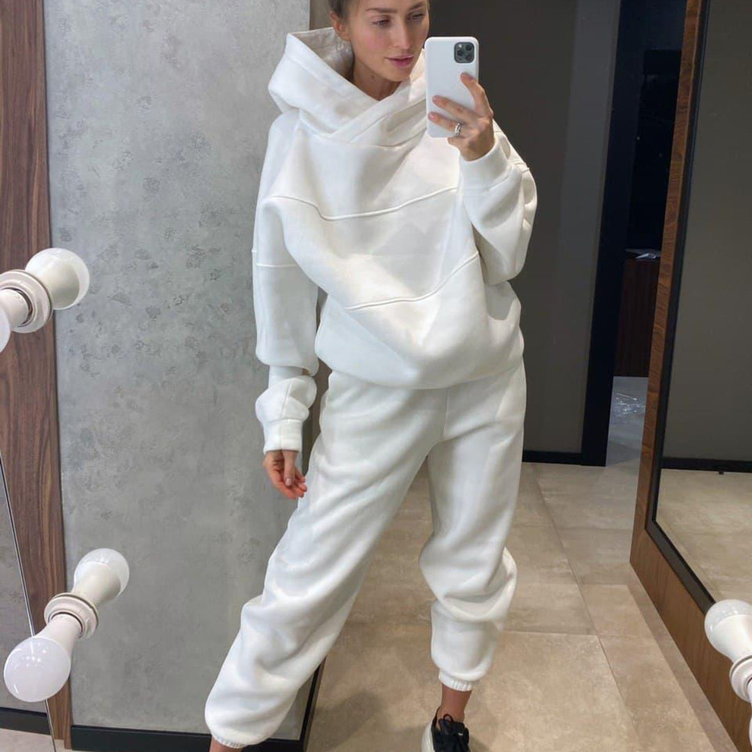 Damen Oversized Loungewear-Set aus schwerem French-Terry mit strukturierter Kapuze und Relax-Jogginghose – Auréline