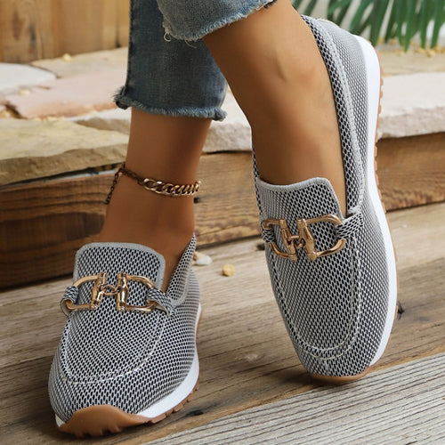 Damen Atmungsaktive Mesh-Slipper-Loafer mit goldfarbener Schnallendekor und leichter Gummisohle Echoarchiv
