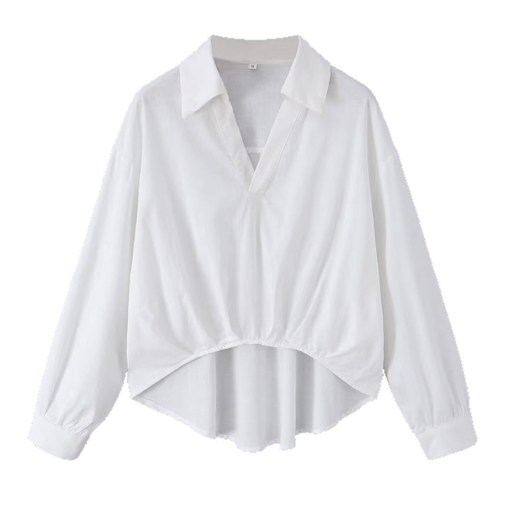 Damen Weite Bluse mit V‑Ausschnitt, Hemdkragen und gerafftem Hoch-Tief-Saum Echo Archiv