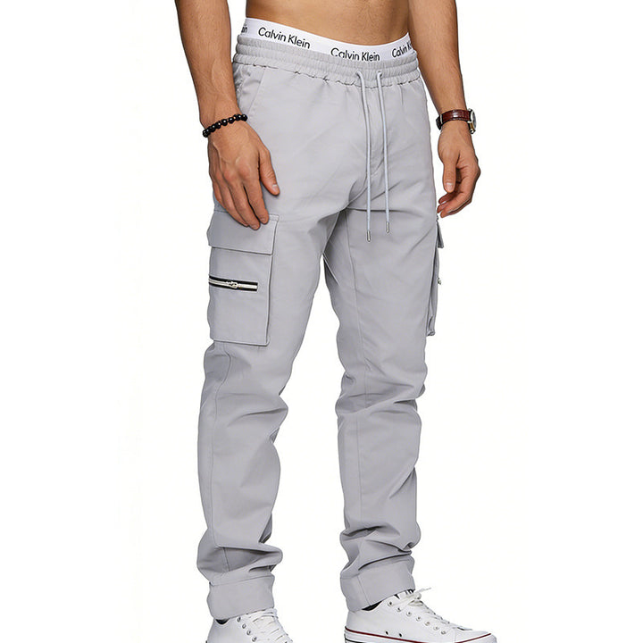Herren Cargojogginghose mit elastischem Bund, Kordelzug und Reißverschlusstaschen – Bravaro